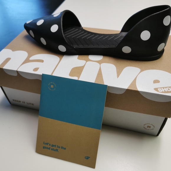 Native Audrey Shoe - Picture 2 of 2